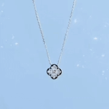 Momen yang diabadikan oleh penggemar IU