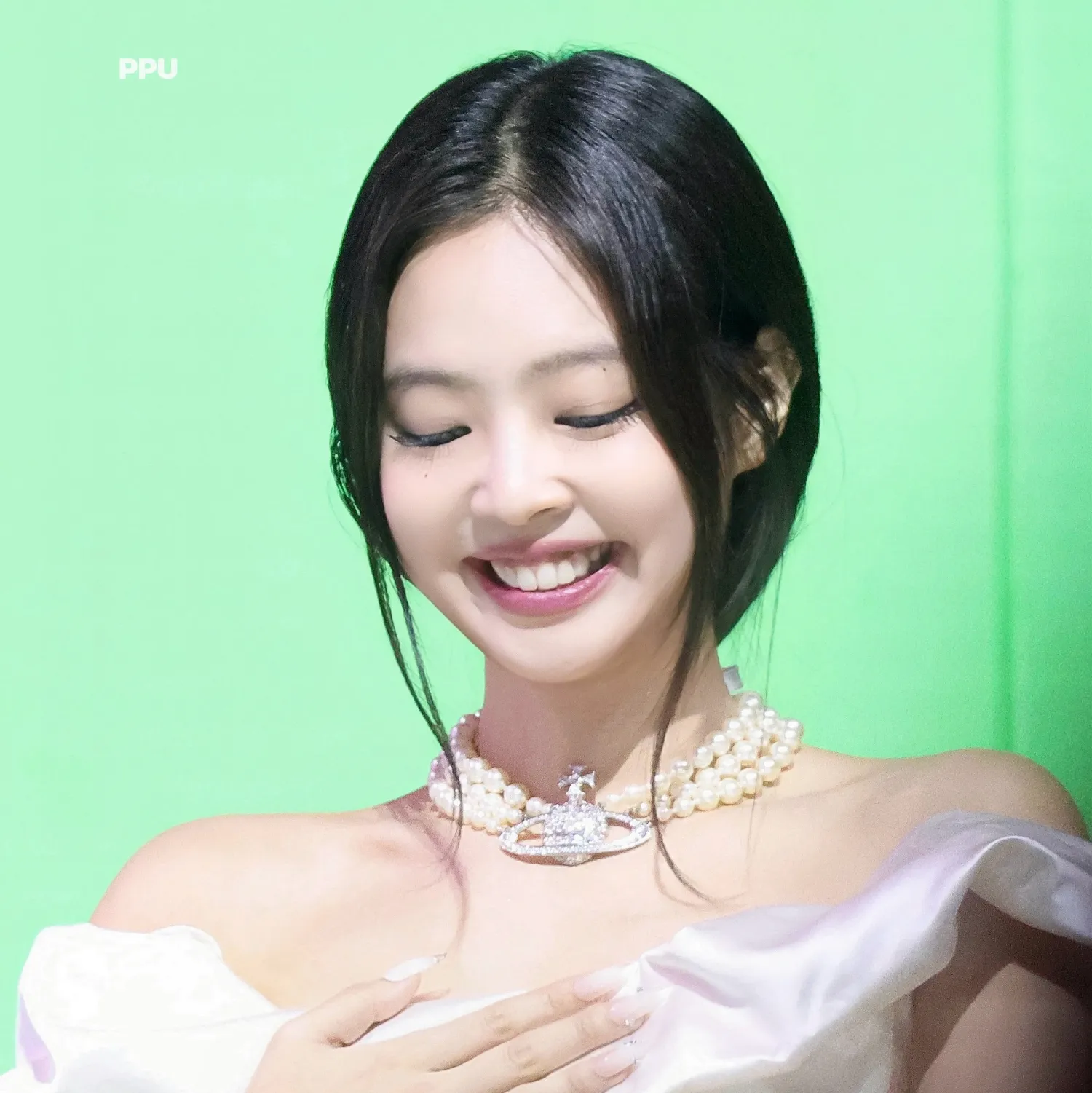 Behind-the-scenes cut of Jennie (BLACKPINK)