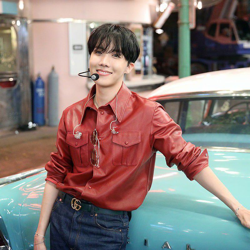 Behind-the-scenes cut of j-hope (BTS)