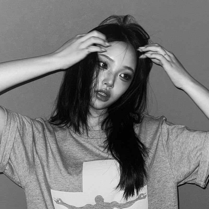 Behind-the-scenes cut of Park Boeun (CLASS:y)