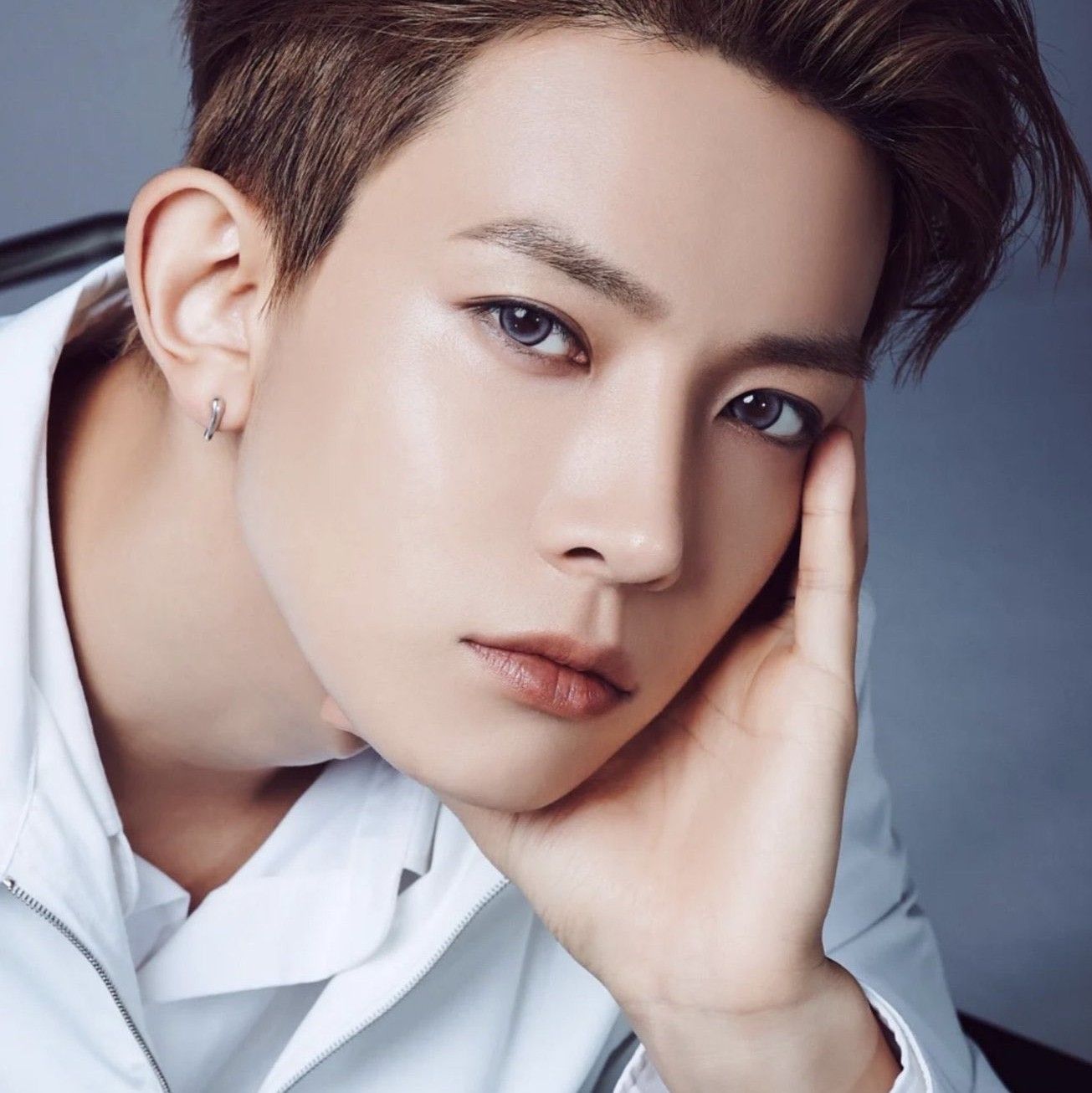 에반의 최신 사진