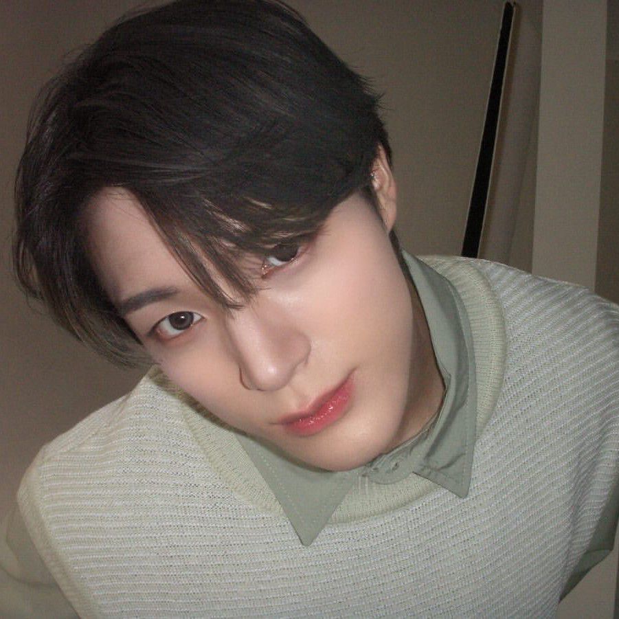 Behind-the-scenes cut of Jeno (NCT DREAM)