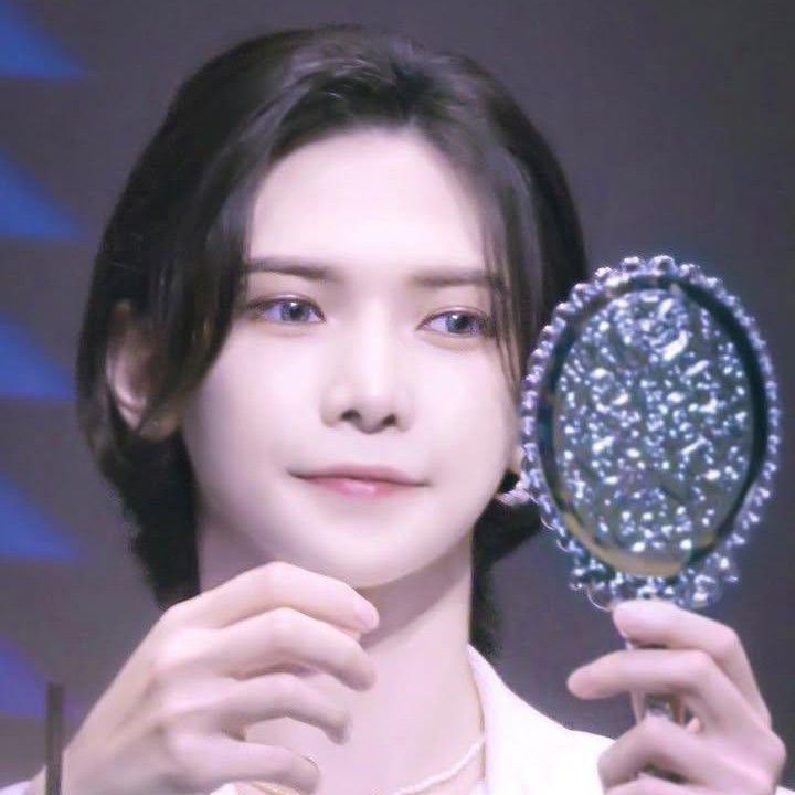 Recent activity shot of ATEEZ