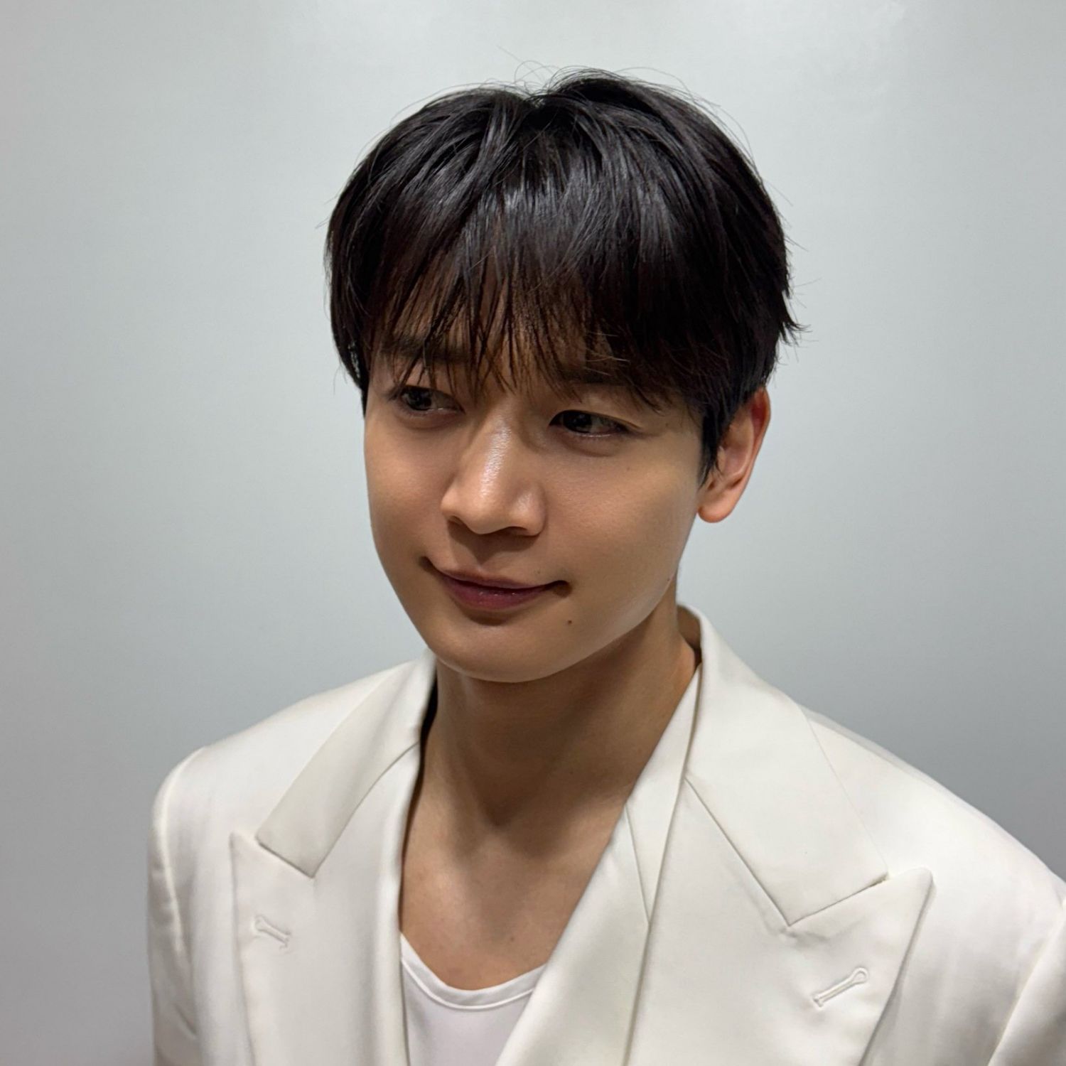 Latest photo of Minho (SHINee)