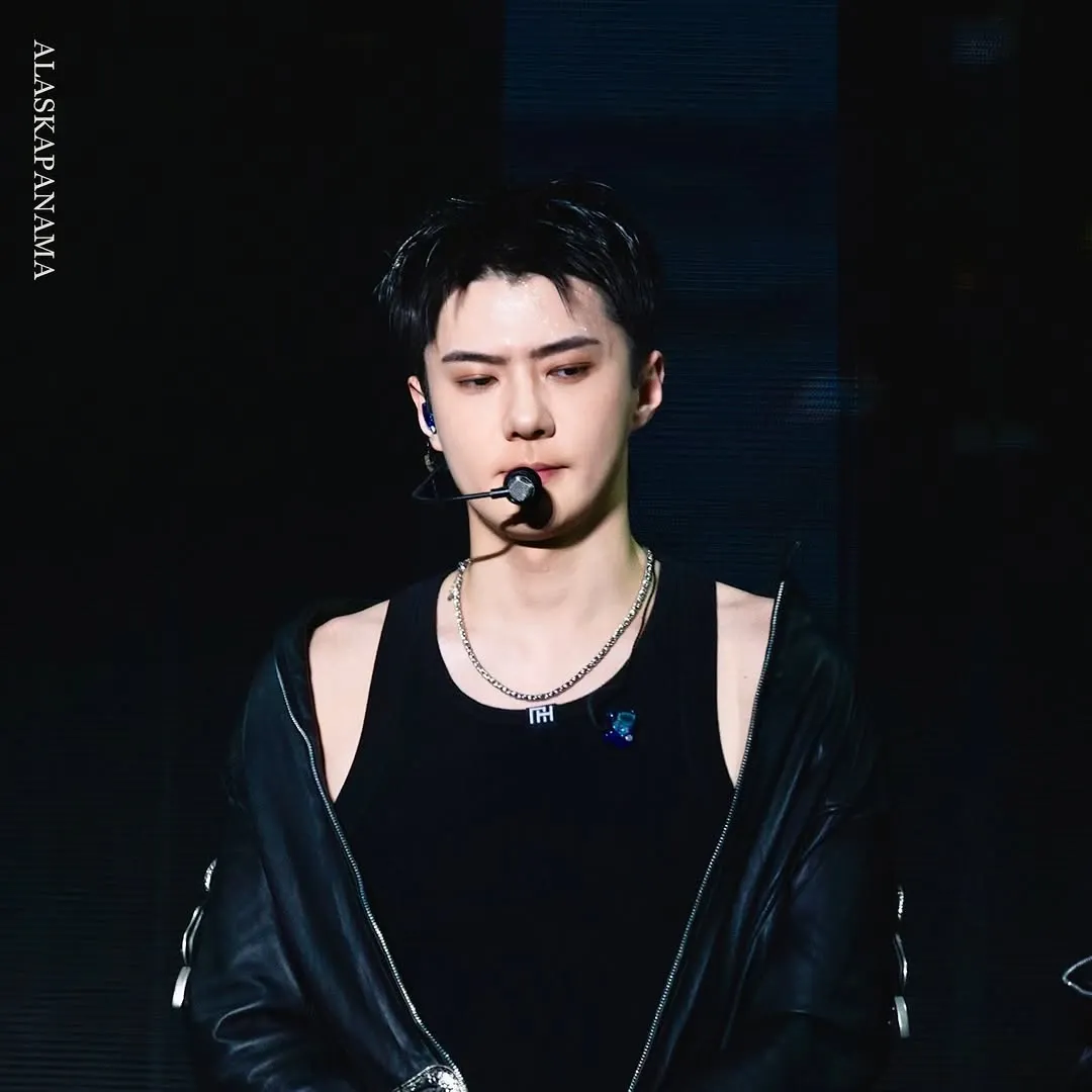 세훈 (EXO) 최근 활동샷
