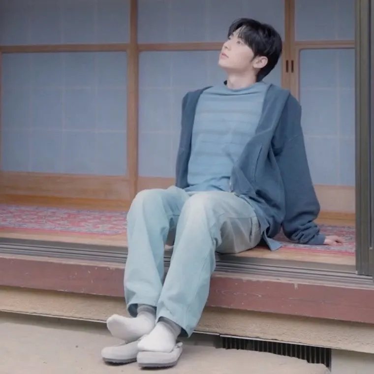 Recent activity shot of Hwang Minhyun