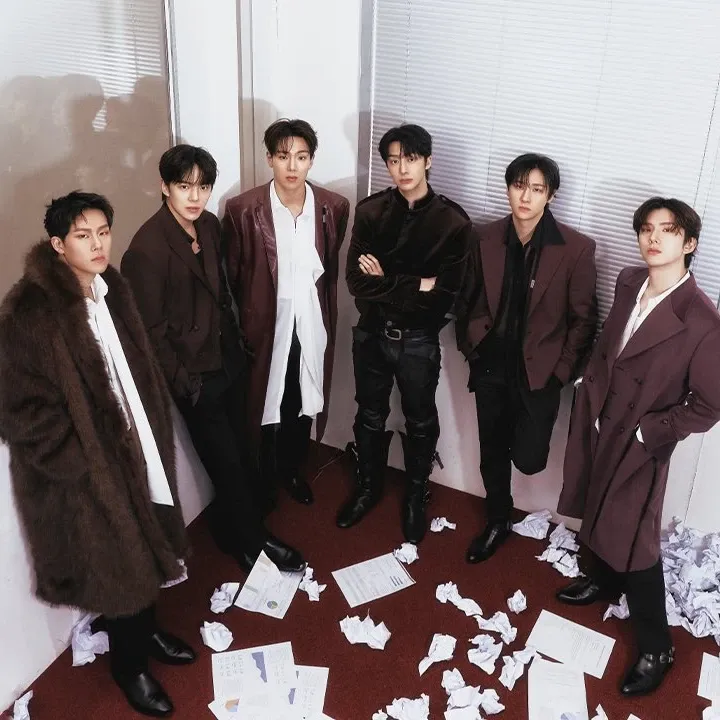 Behind-the-scenes cut of Shownu (MONSTA X)