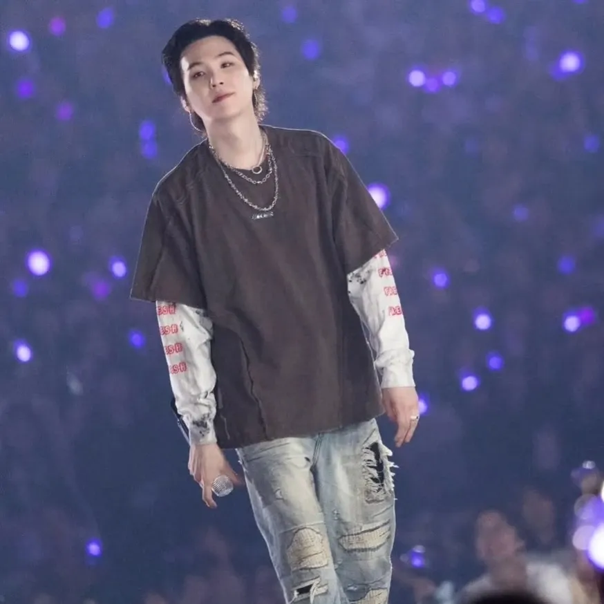 슈가 (방탄소년단) 최근 활동샷