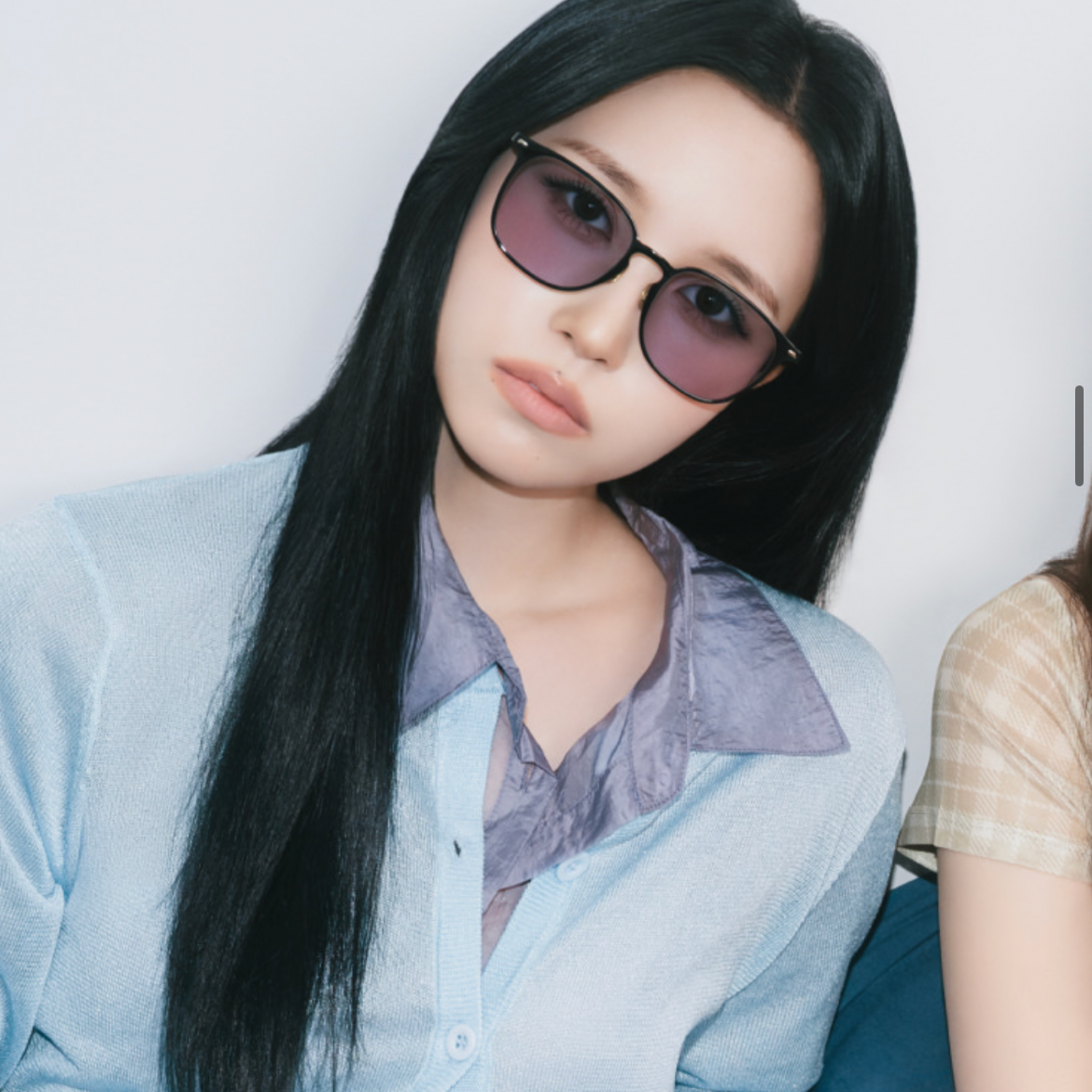 Foto terbaru Mina (TWICE)