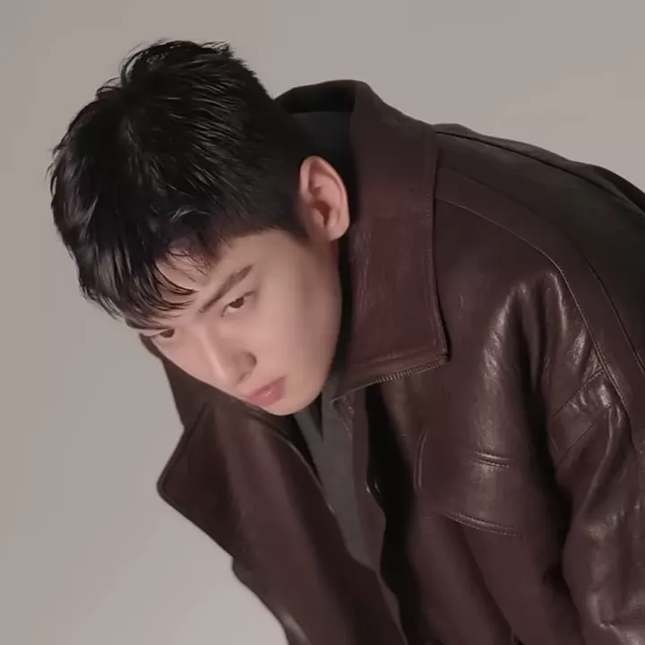 Latest photo of Eunwoo (ASTRO)