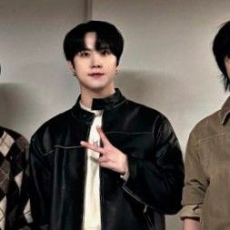 Potret di balik layar WEi