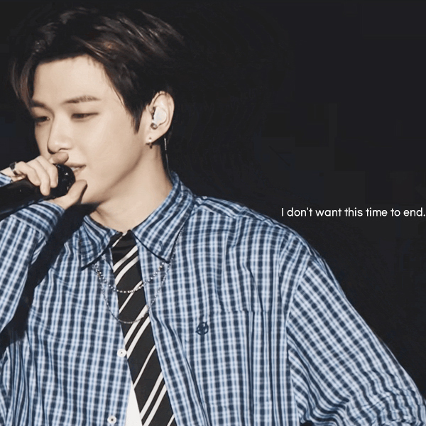 강다니엘의 비하인드 컷