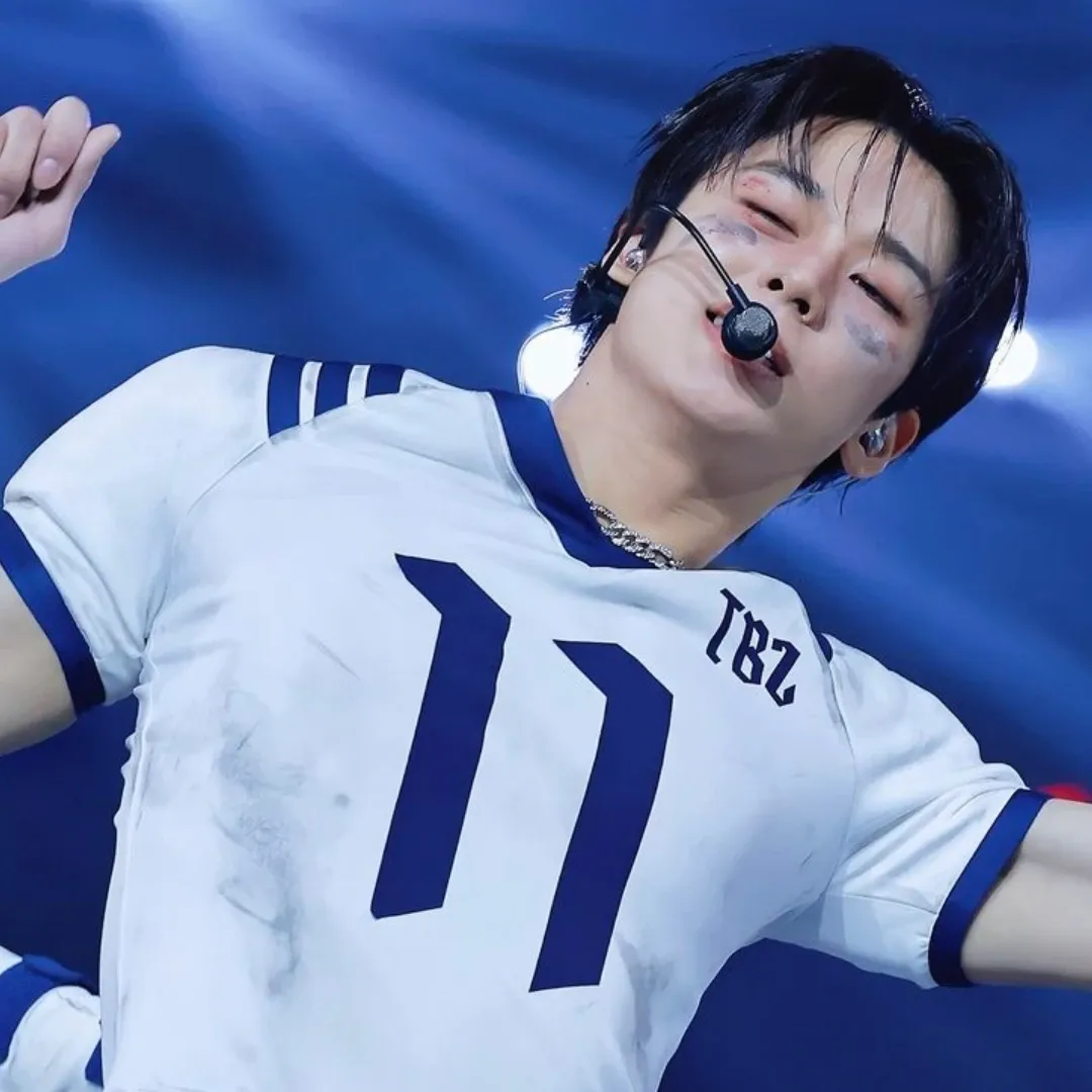 Behind-the-scenes cut of Juyeon (THE BOYZ)