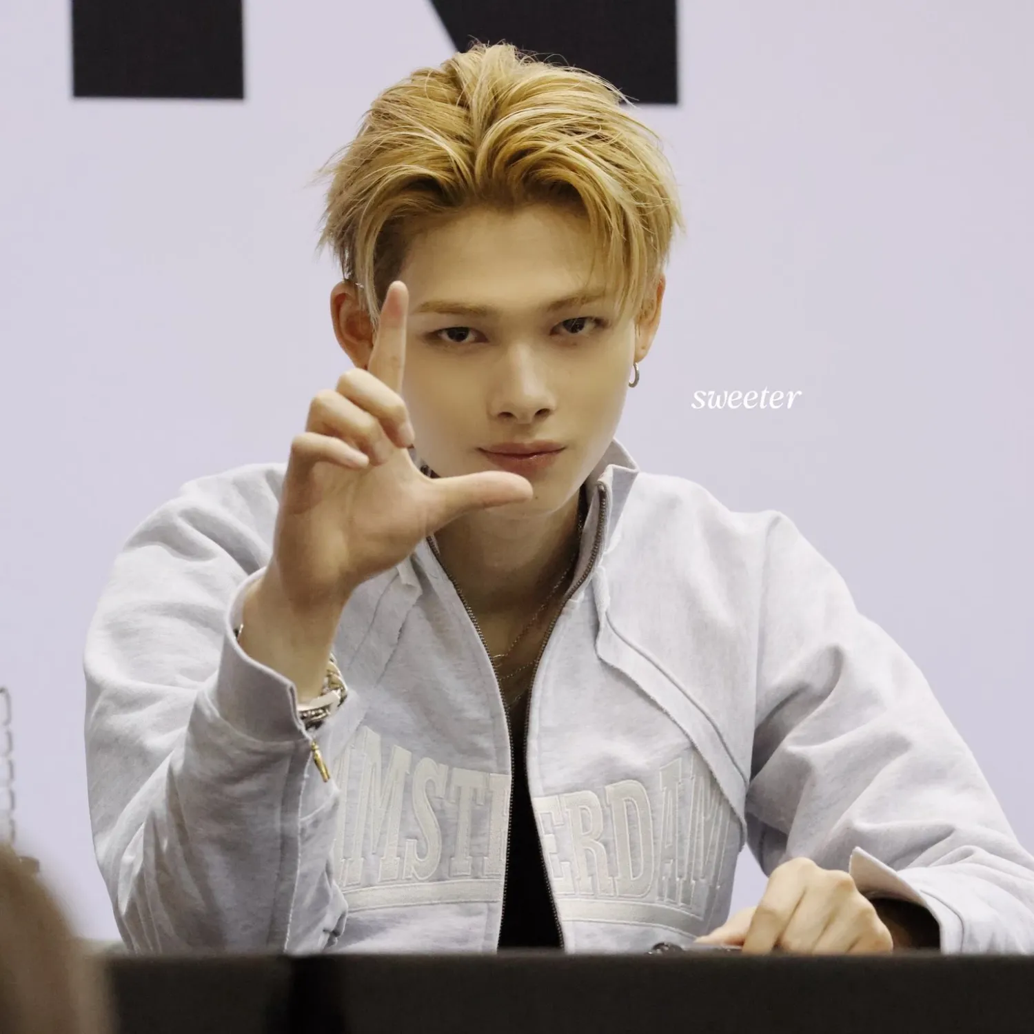 NI-KI (ENHYPEN)的幕後花絮