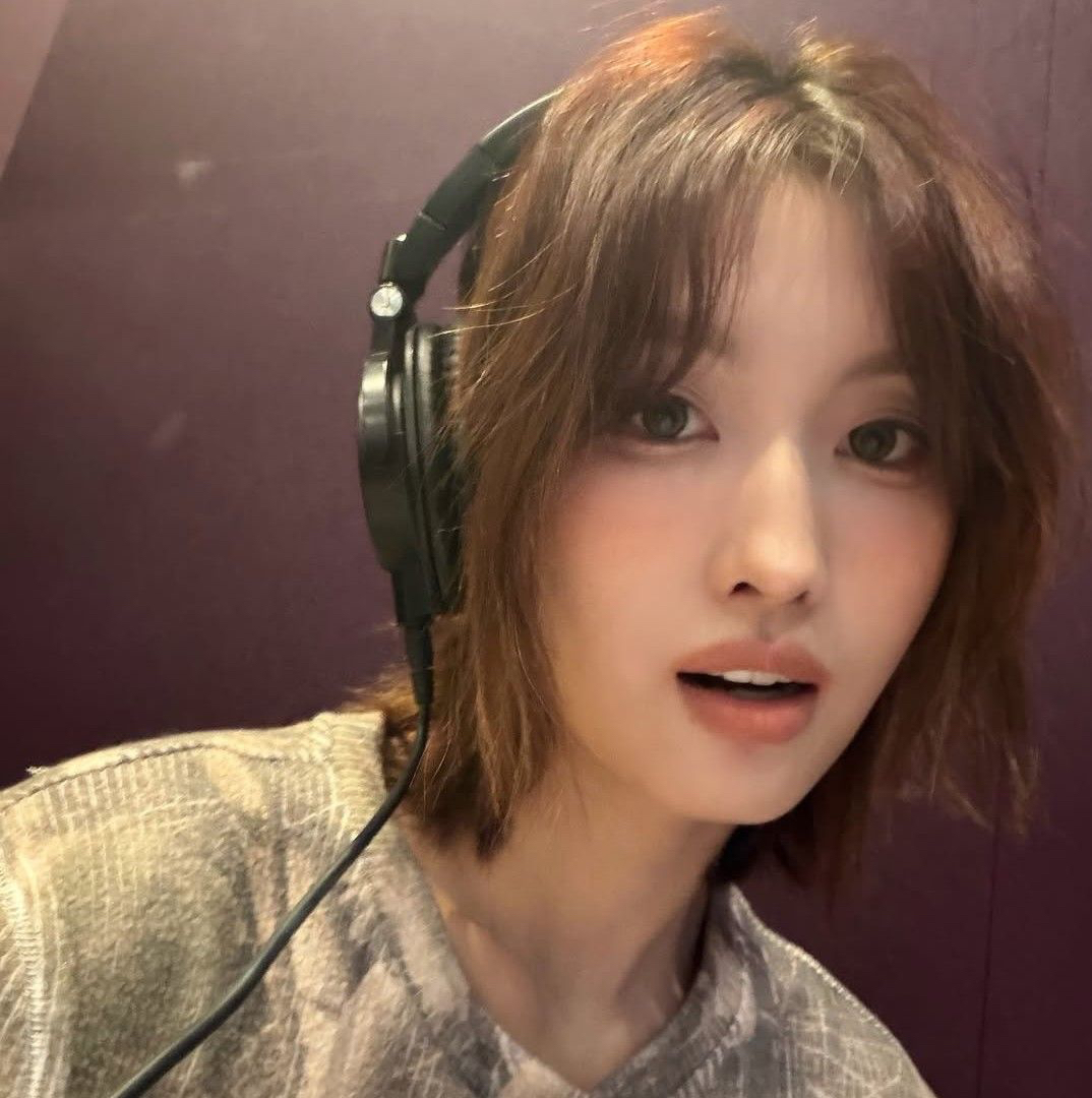 A moment captured by Momo (TWICE)'s fan