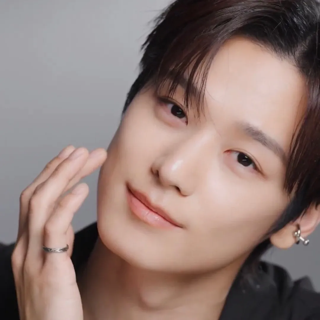 Recent activity shot of Juyeon (THE BOYZ)