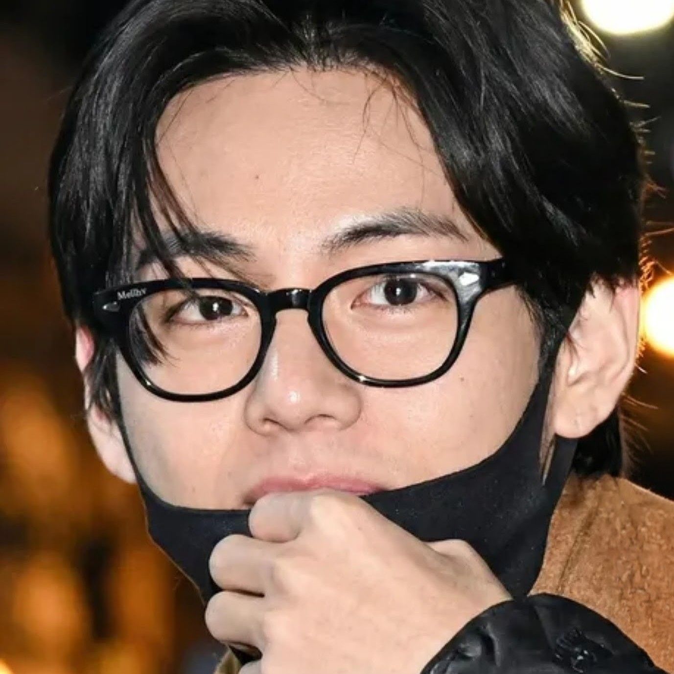 뷔 (방탄소년단)의 비하인드 컷