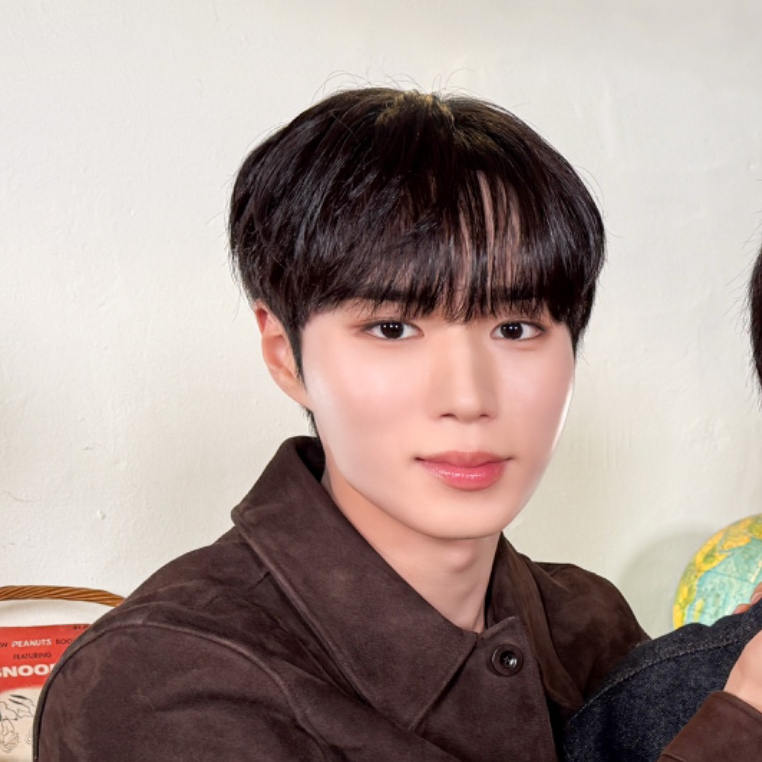 A moment captured by Kim Junseo (ALPHA DRIVE ONE)'s fan