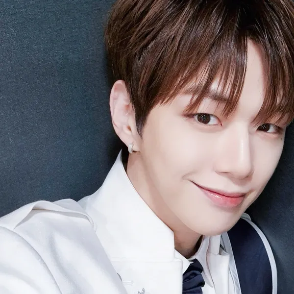강다니엘의 최신 사진