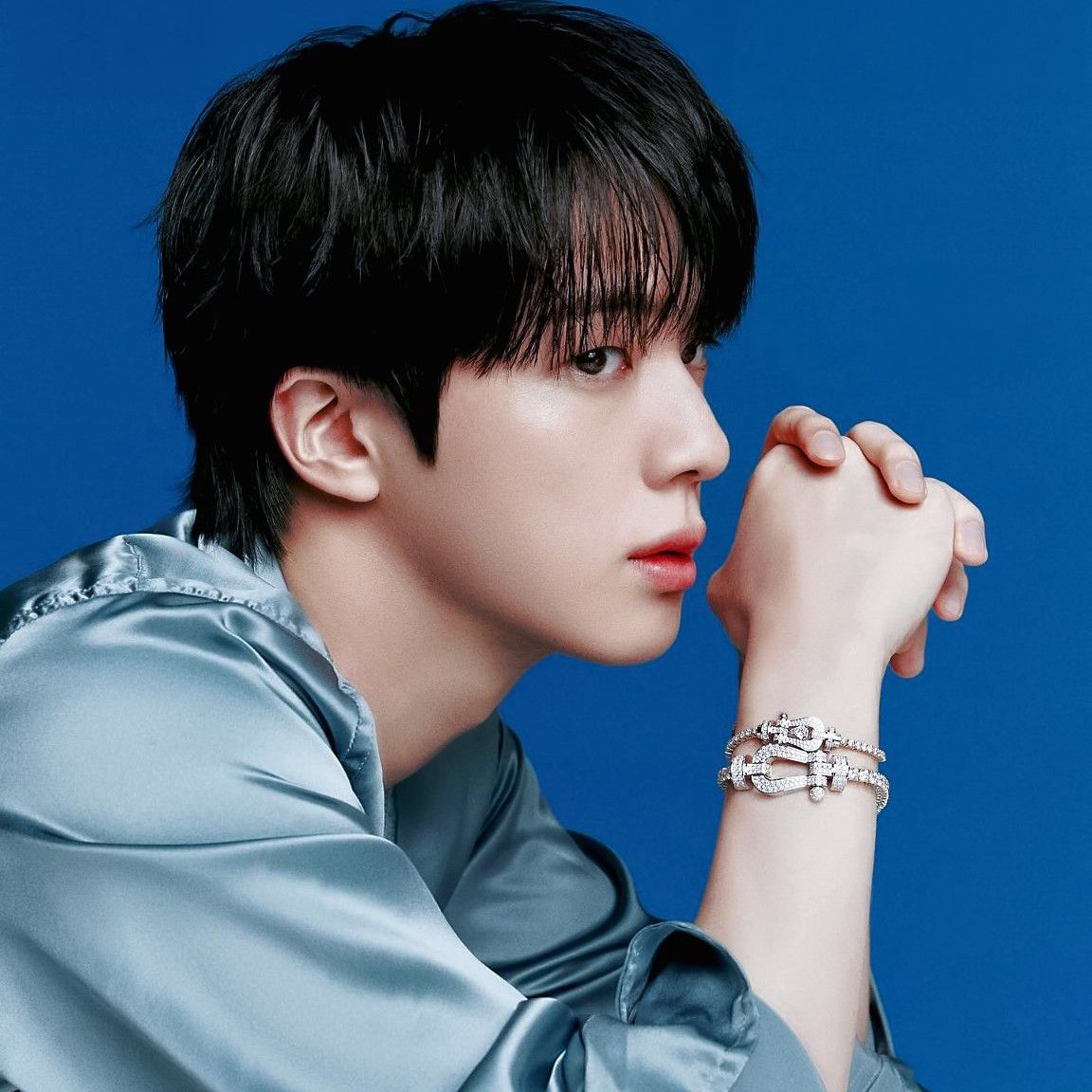 Jin (防弹少年团)的最新活动照片