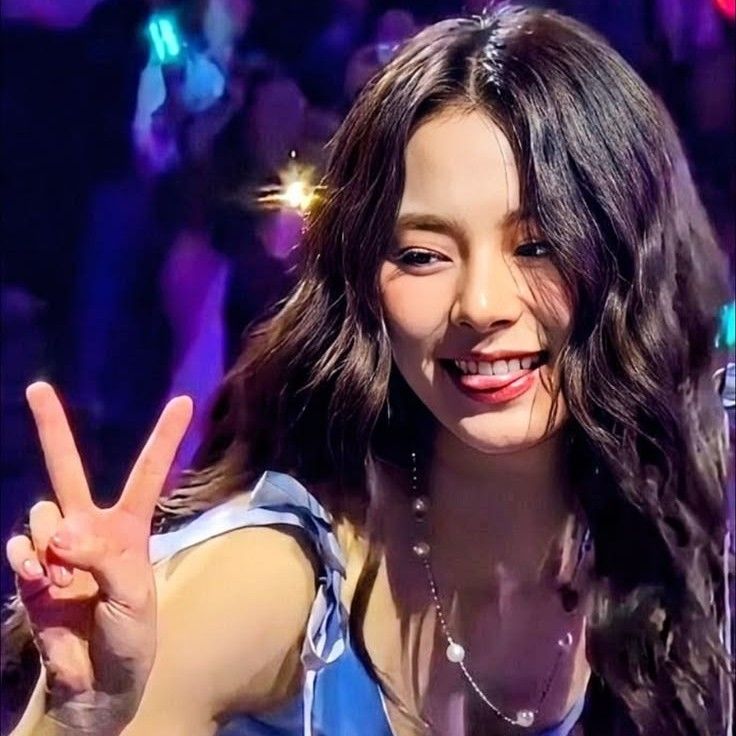 쯔위 (TWICE)의 최신 사진