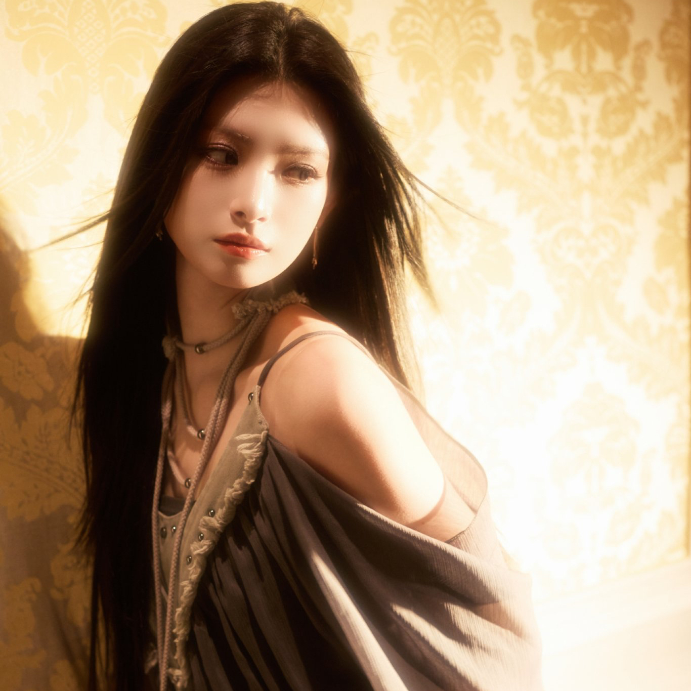 A moment captured by Yiren's fan