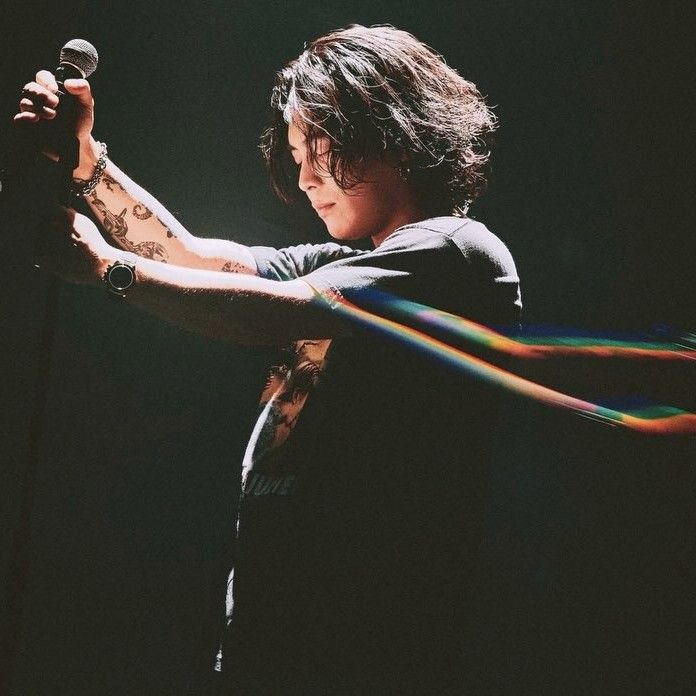 Recent activity shot of Yuuri