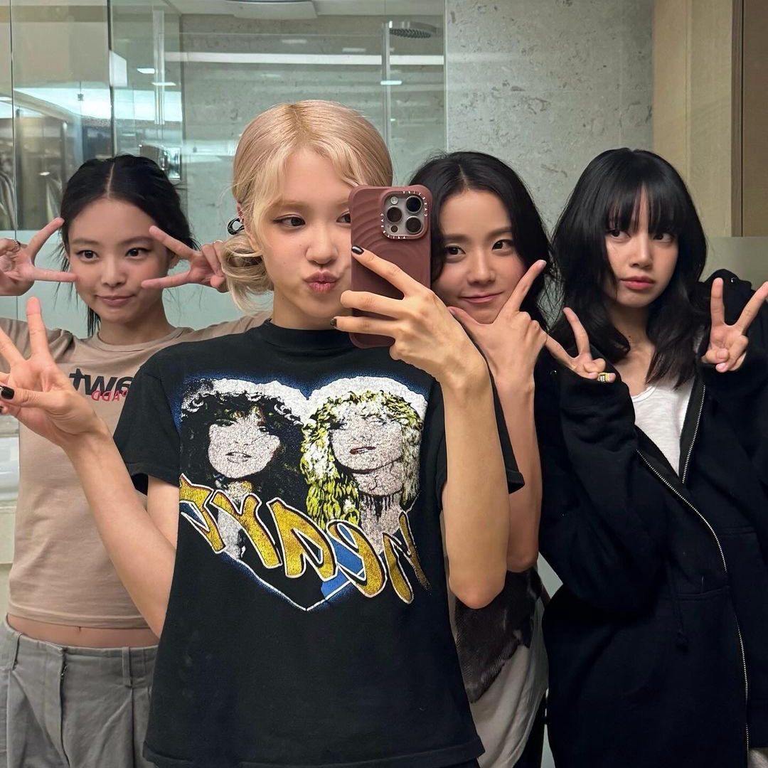 BLACKPINK의 최신 사진