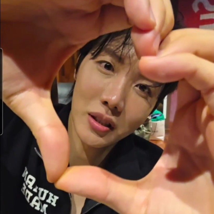 방탄소년단의 최신 사진