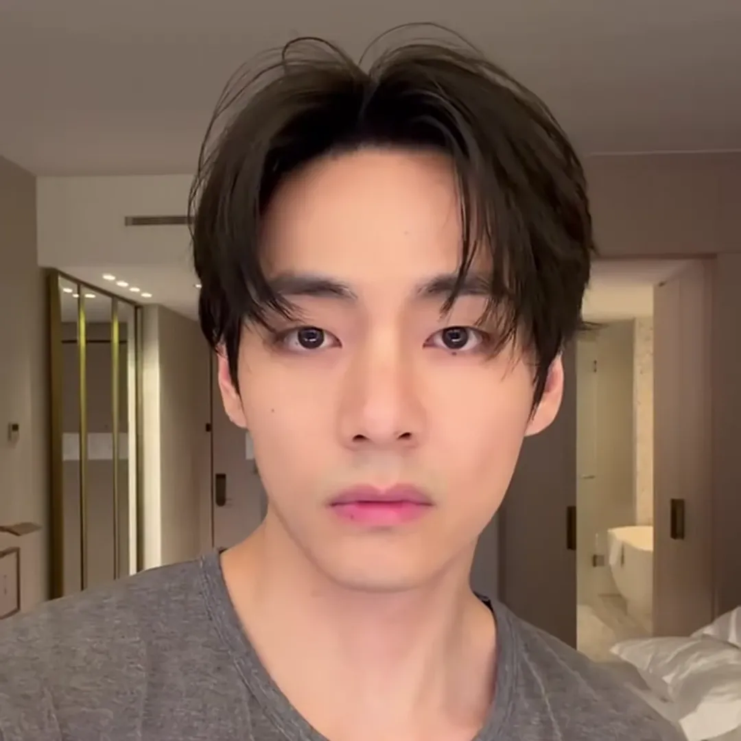 V (防弹少年团)的幕后花絮