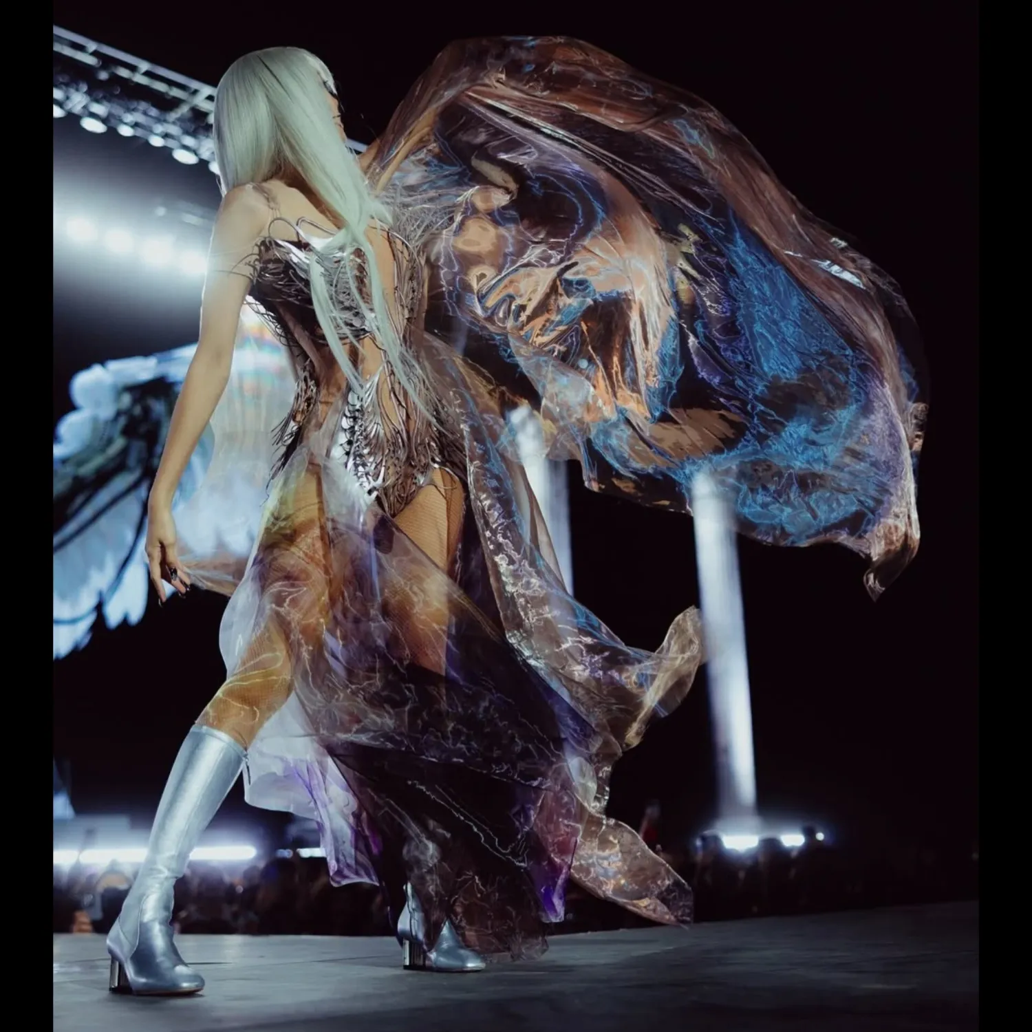 Momen yang diabadikan oleh penggemar Lisa (BLACKPINK)