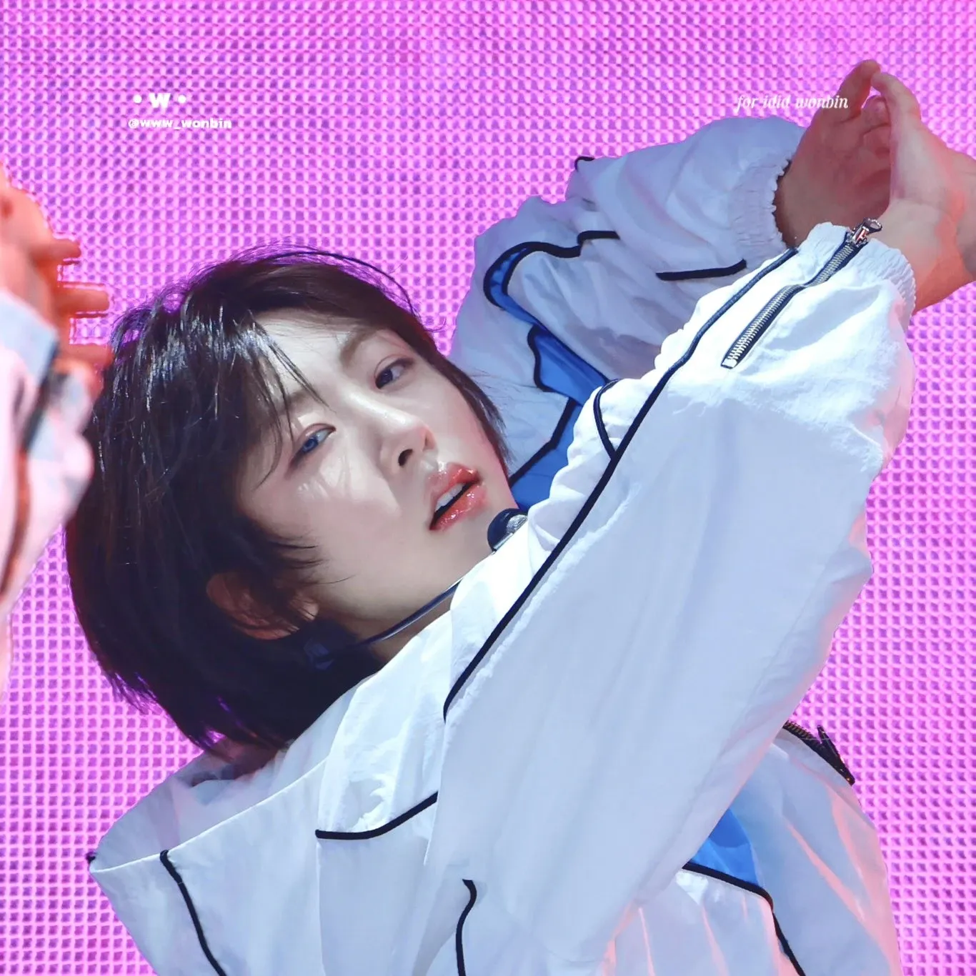 A moment captured by Park wonbin (IDID)'s fan