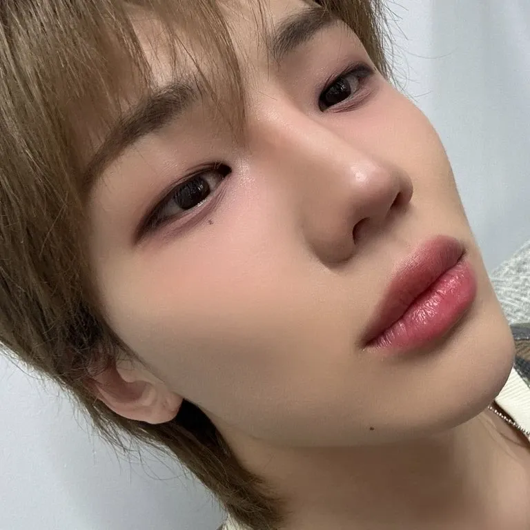 A moment captured by Junhyeok (TNX)'s fan