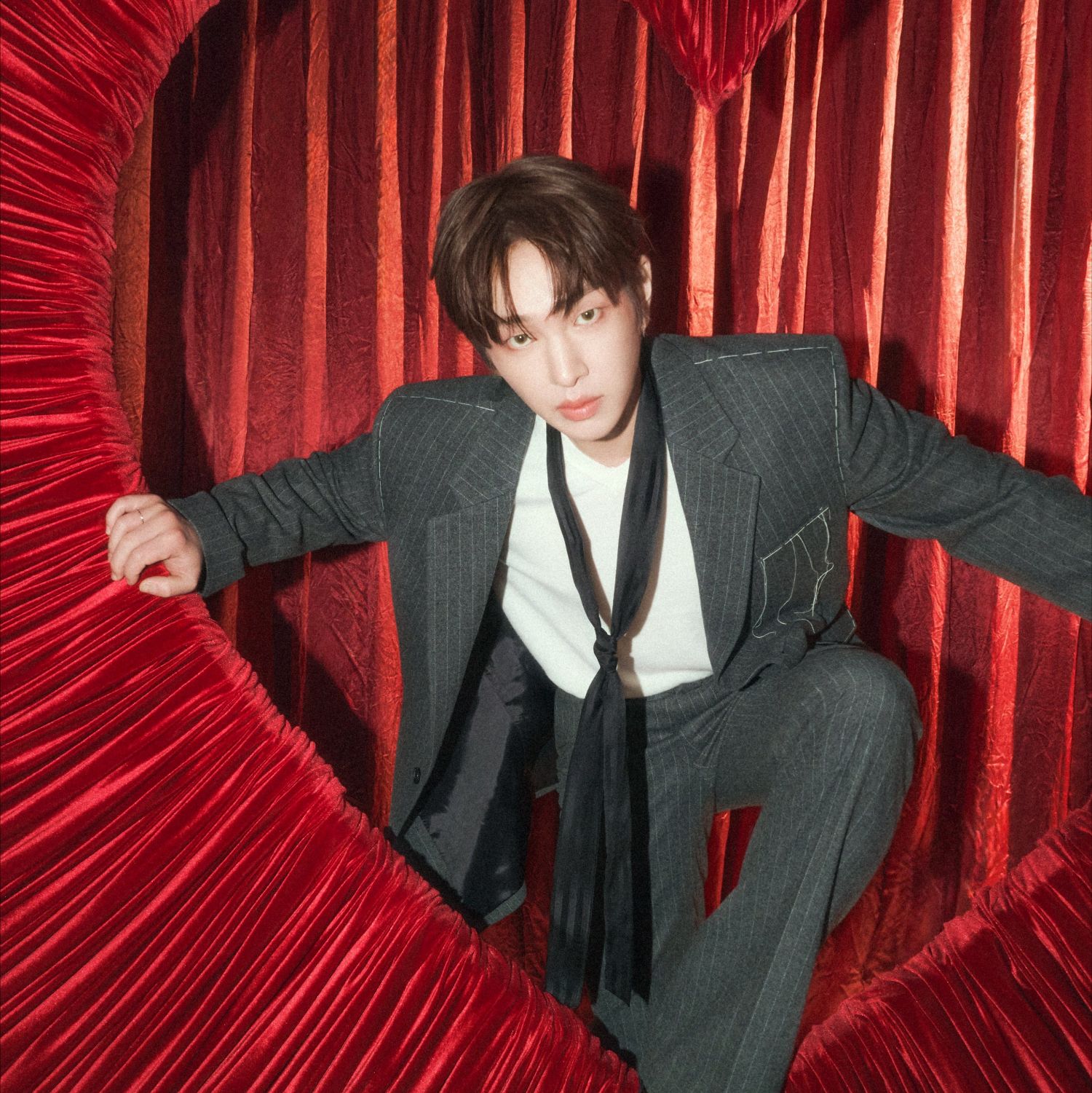 A moment captured by Onew (SHINee)'s fan