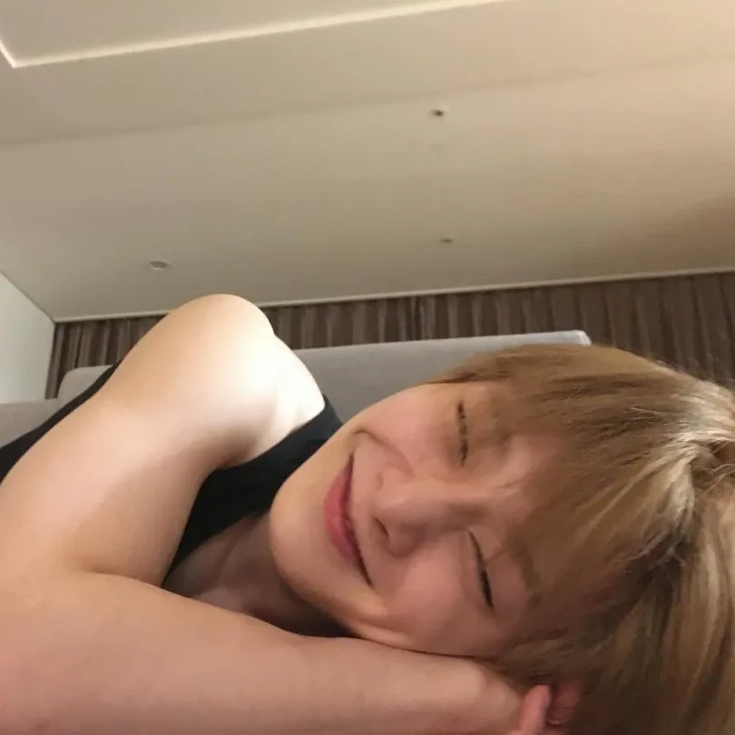 Behind-the-scenes cut of Stray Kids