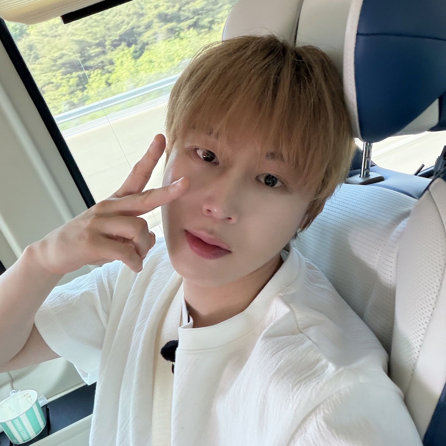 Latest photo of Ha Sungwoon