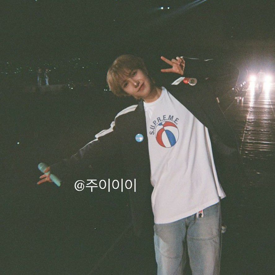 Recent activity shot of Renjun (NCT DREAM)