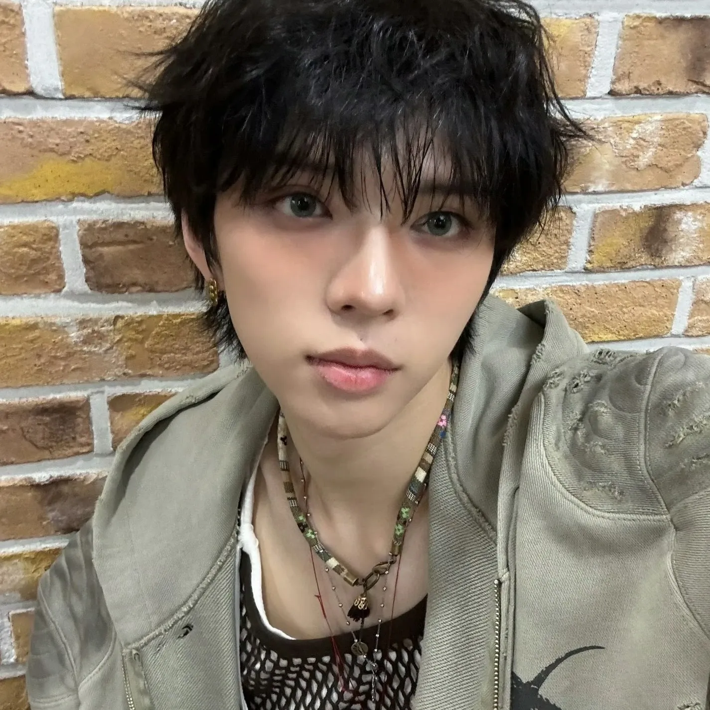 Brian (AMPERS&ONE)的幕后花絮