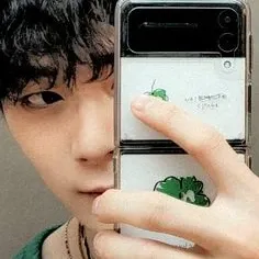 Latest photo of Moonbin (ASTRO)