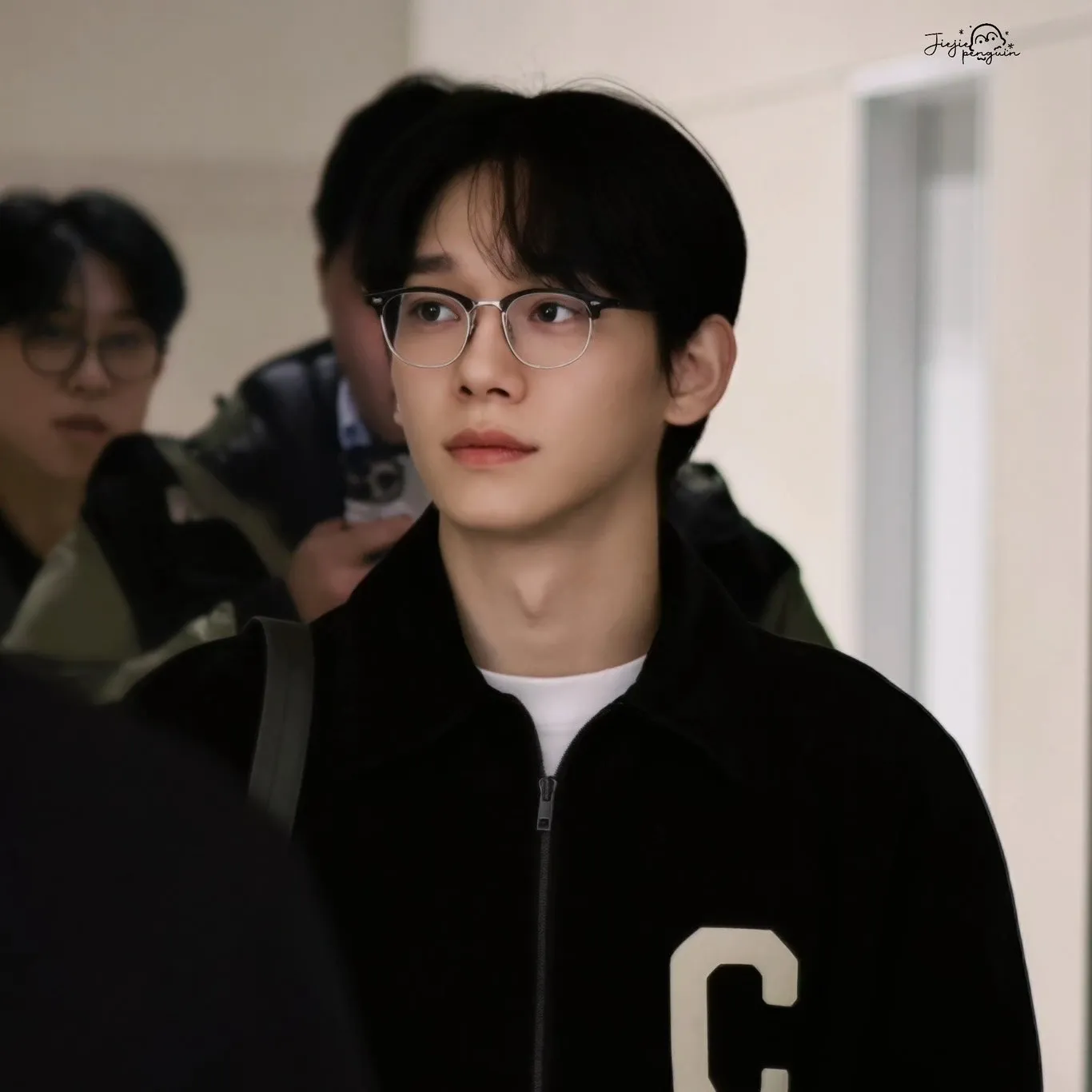 Chen (EXO)粉絲拍下的瞬間