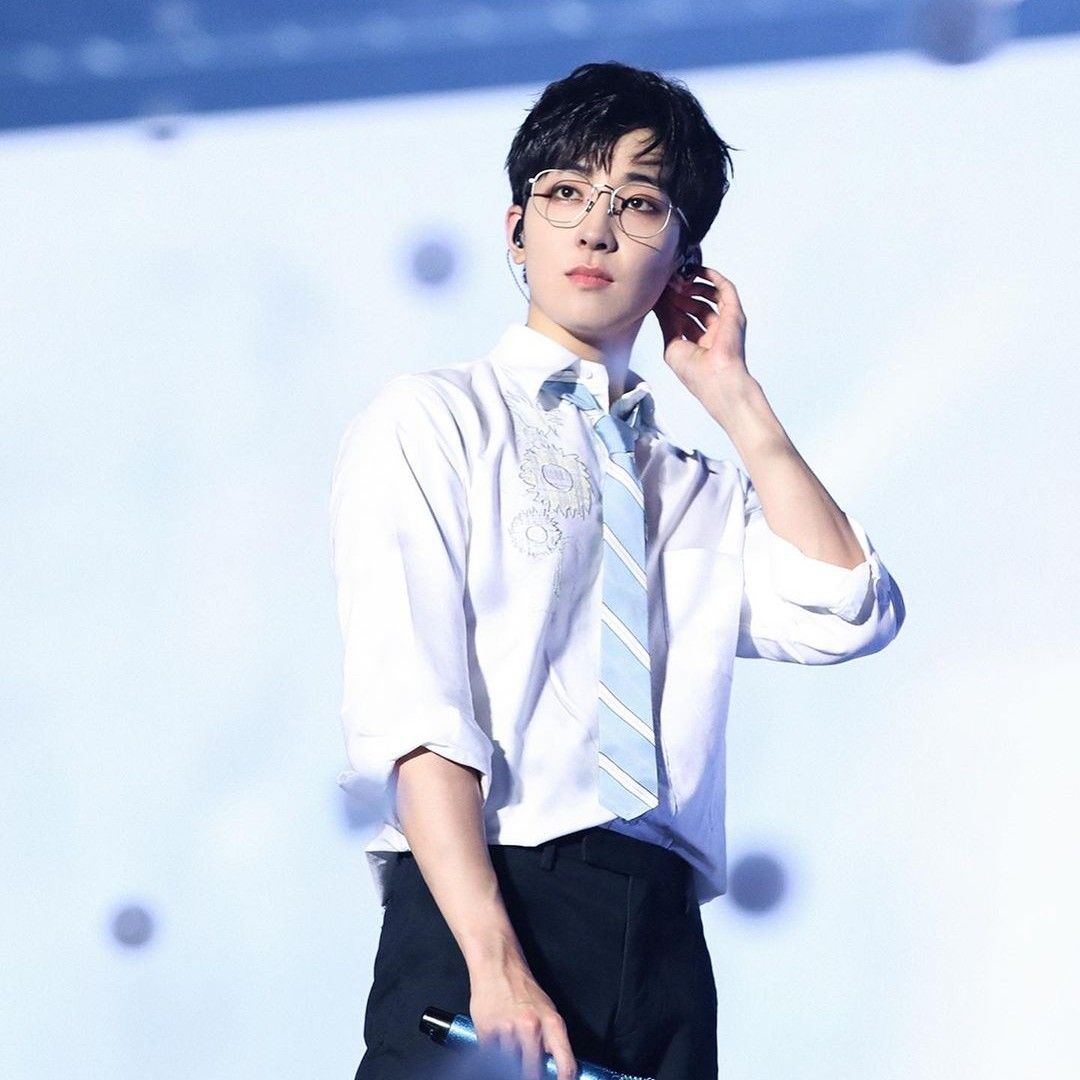 A moment captured by Wonwoo (SEVENTEEN)'s fan