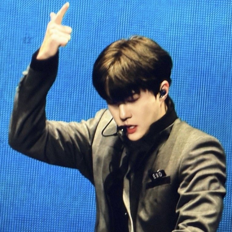 世勳 (EXO)粉絲拍下的瞬間