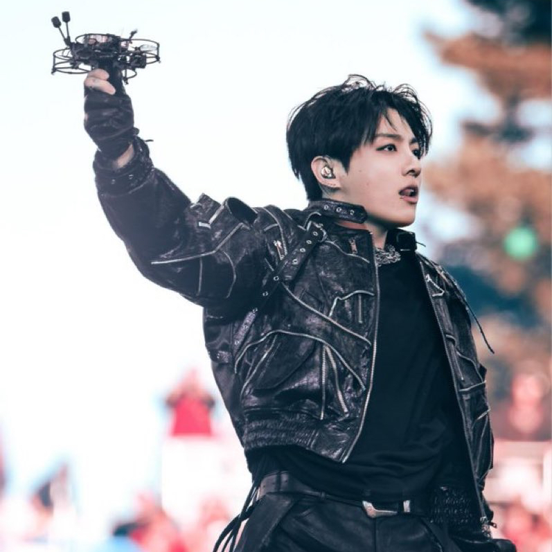 Latest photo of Jungkook (BTS)