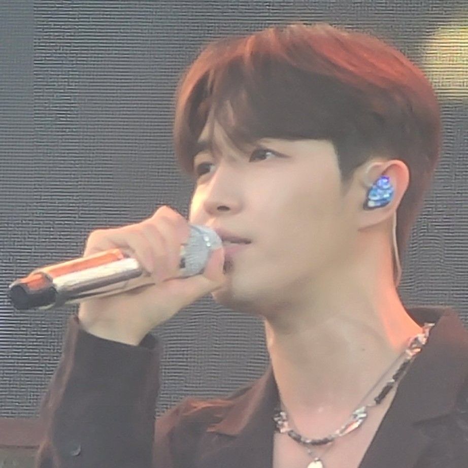 金在奐的最新照片