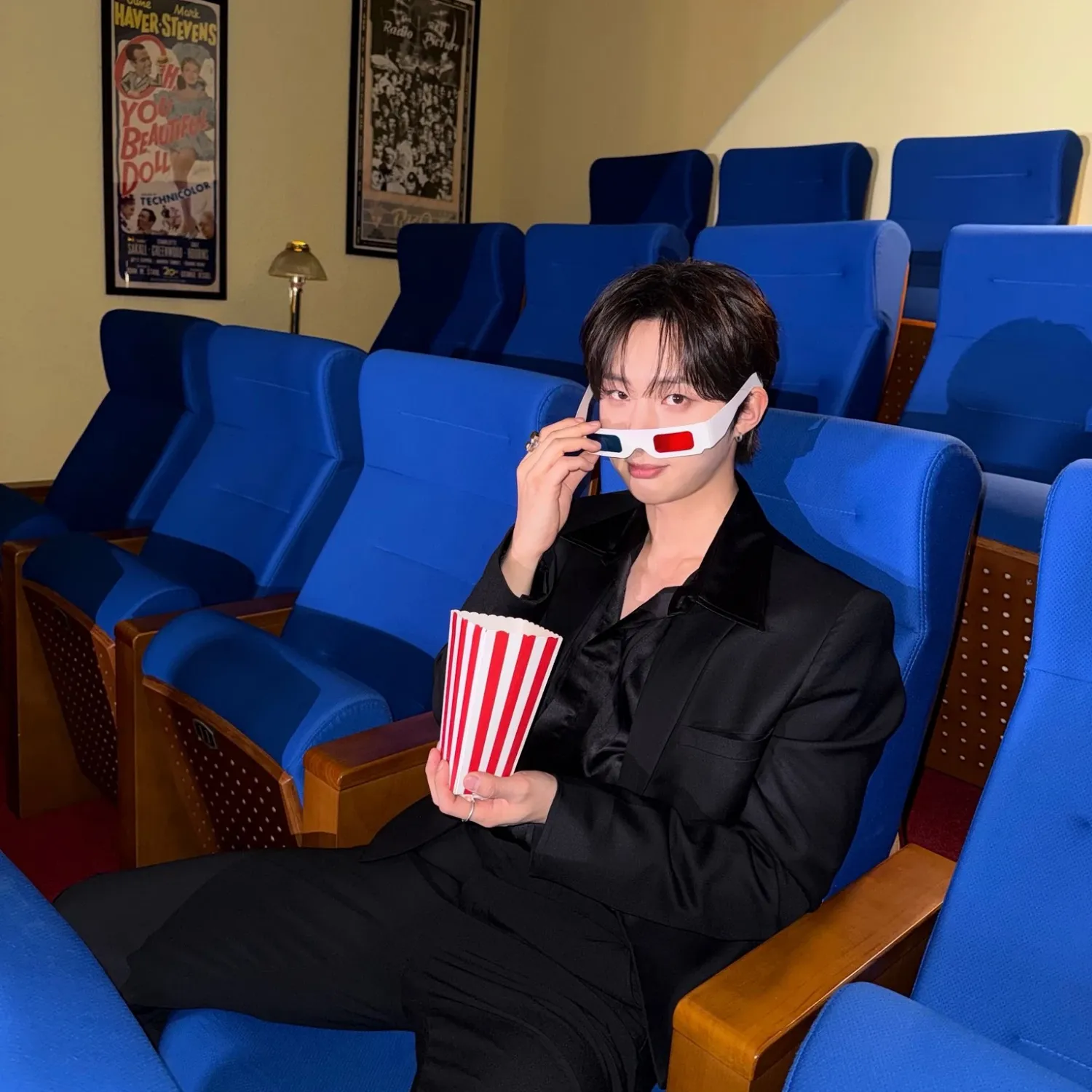 Recent activity shot of Hui (PENTAGON)