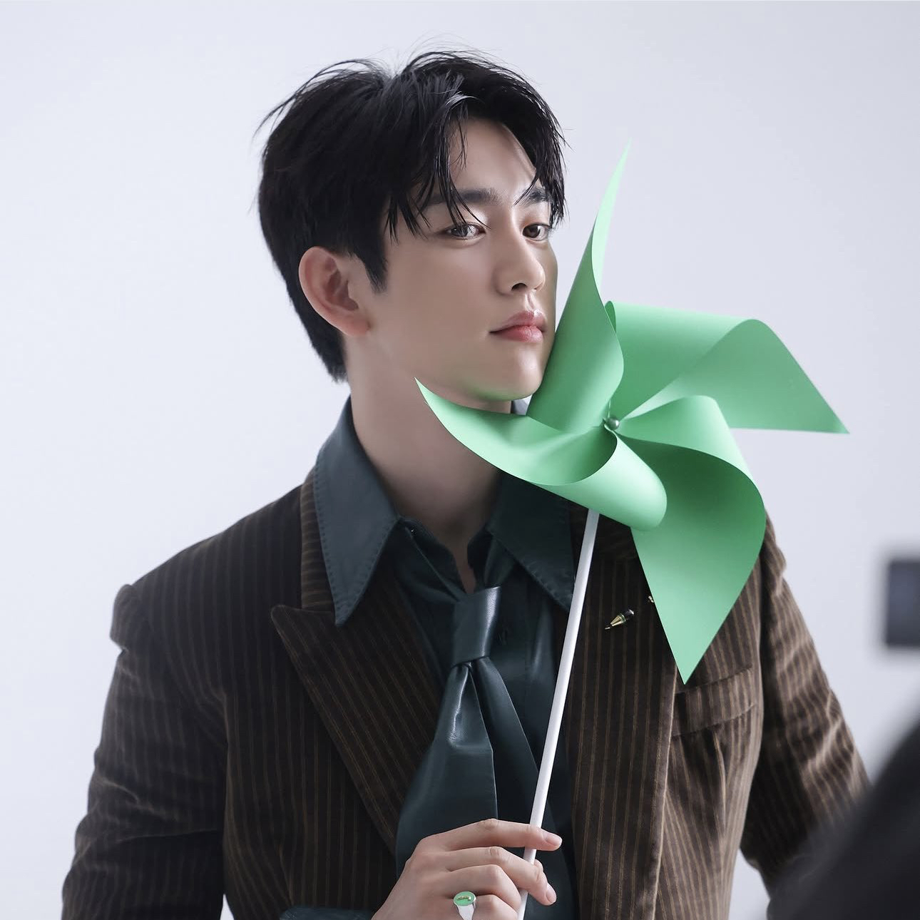 A moment captured by Jinyoung (GOT7)'s fan