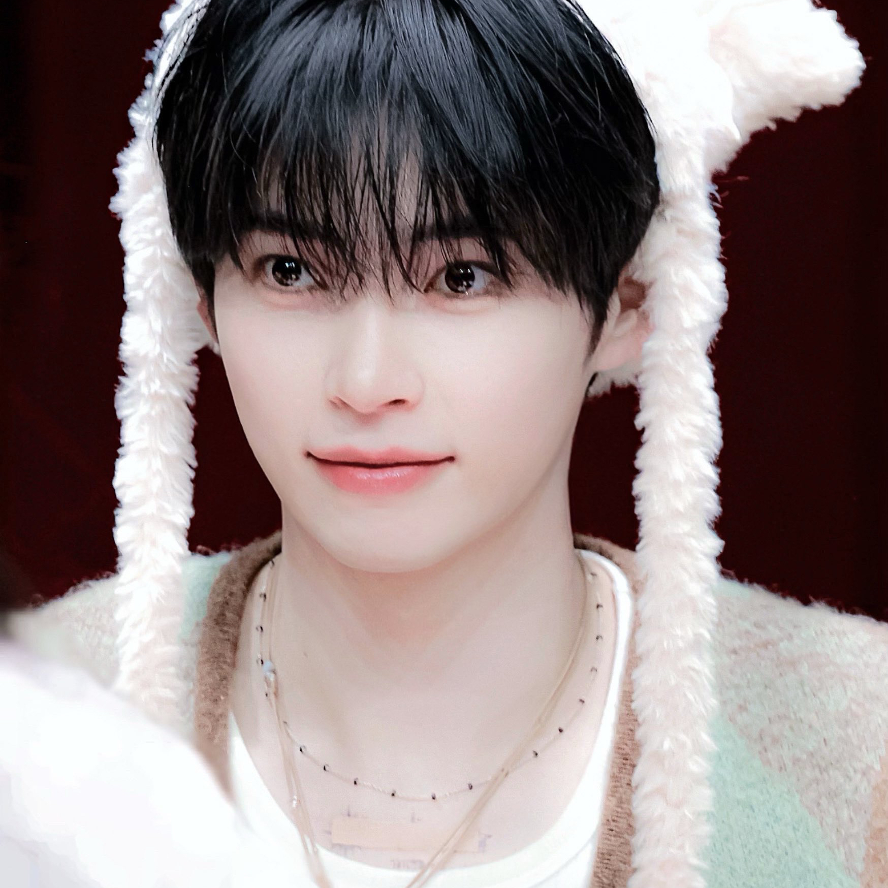 ソン・ハンビン (ZEROBASEONE)の最新写真