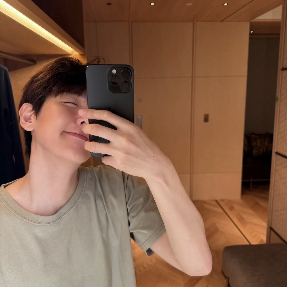 Latest photo of Baekhyun (EXO)