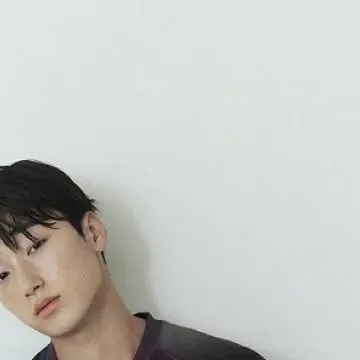 崔傘 (ATEEZ)的最新照片