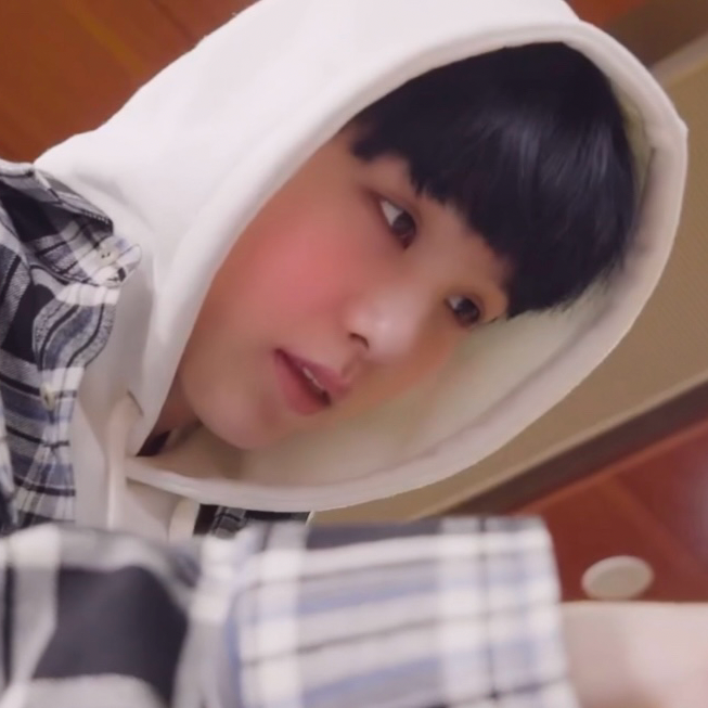 슈가 (방탄소년단)의 최신 사진